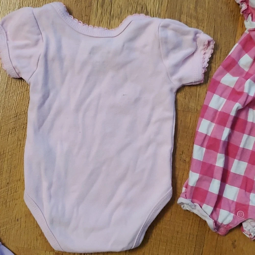 2 Ladybug Girl Outfits- Duck‎ Duck Goose Pink Onesie & Jumping Beans Romper 0-3M